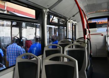 huelga-autobuses-estacion-mercado-trabajadores-hadu-almadraba-12