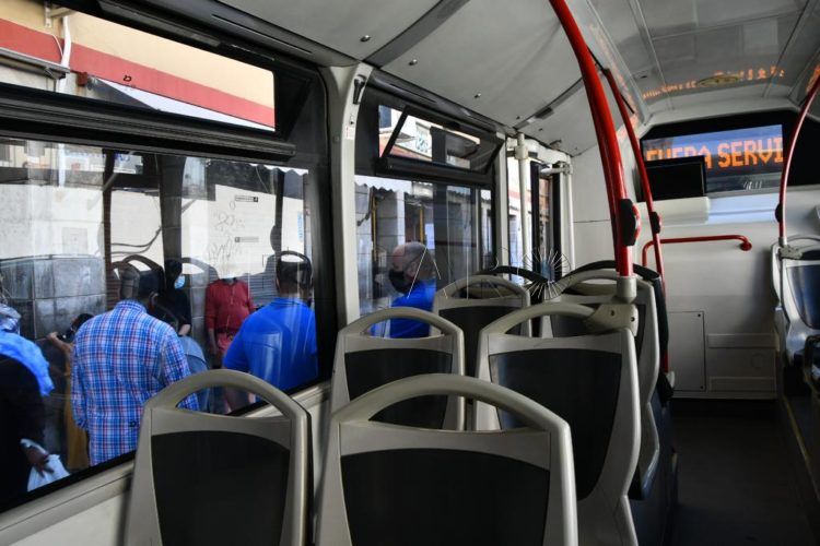 huelga-autobuses-estacion-mercado-trabajadores-hadu-almadraba-12