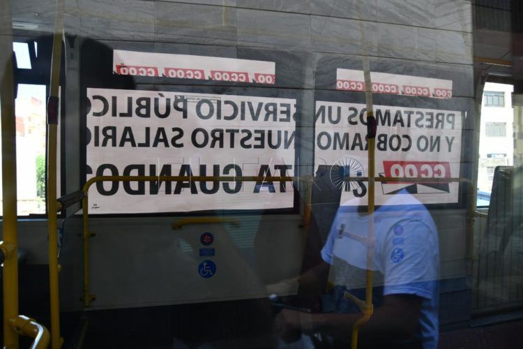 huelga-autobuses-estacion-mercado-trabajadores-hadu-almadraba-16