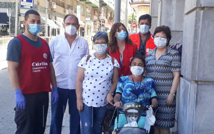 mascarillas-delegacion-cermi-cruz-roja-caritas