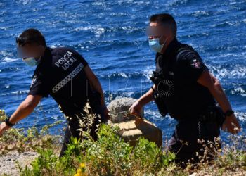 ok-policia-nacional-guardia-civil-fardos-hachis-al-andalus-san-amaro-17