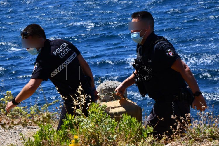 ok-policia-nacional-guardia-civil-fardos-hachis-al-andalus-san-amaro-17