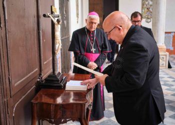 toma-posesion-vicario-economa-diocesis-2