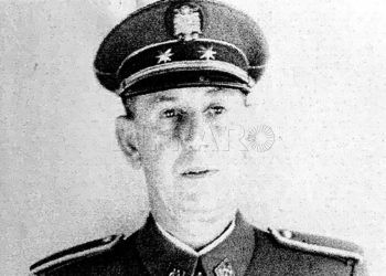 El coronel Francisco Mena Díaz en 1957 como jefe de la Policía de Ifni y delegado gubernativo