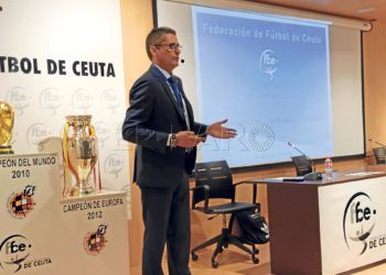 garcia-gaona-reelegido-presidente-ffce-1_RET