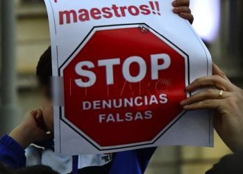 ok-stop-denuncias-falsas-profesores-abusos