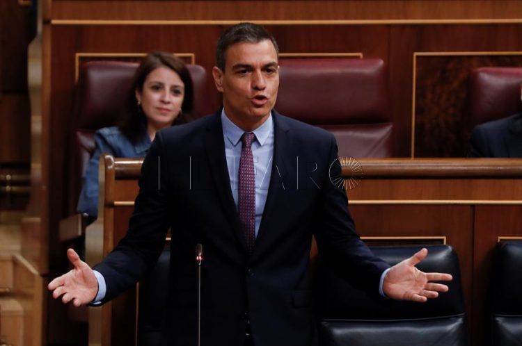 pedro-sanchez-adriana-lastra-congreso
