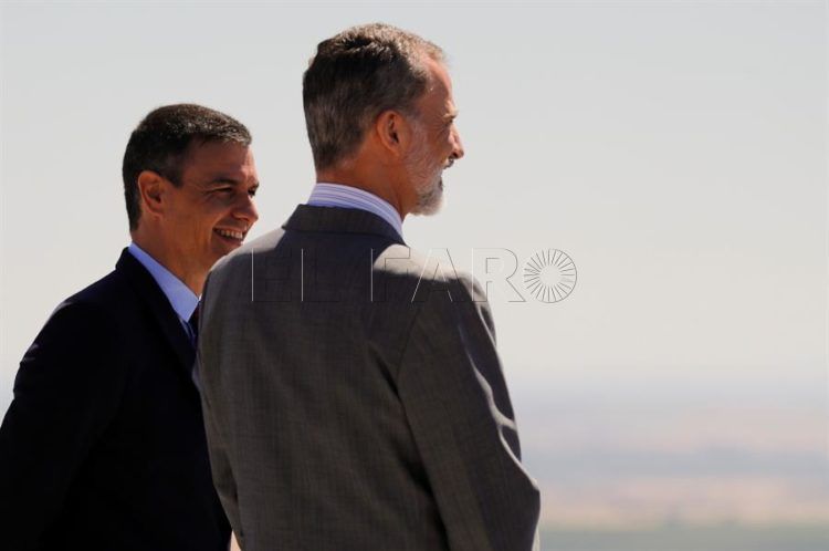 pedro-sanchez-rey-felipe-apertura-frontera-portugal
