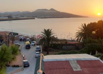 playa-san-amaro-ambulancias-reyerta-1