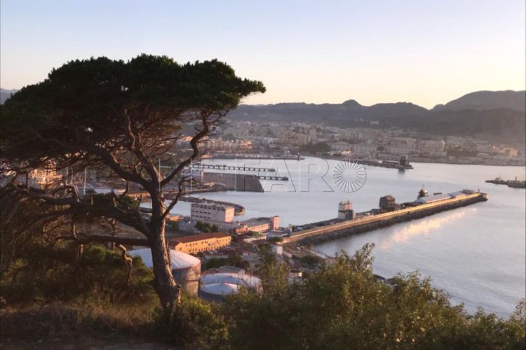 vista-ceuta-hacho-puerto