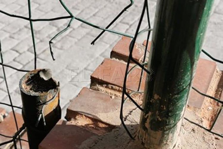 colonia-gatos-destrozo-vallado-1