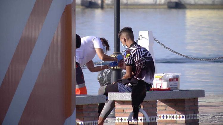 cruz-roja-inmigrantes-hospital-cuarentena-1