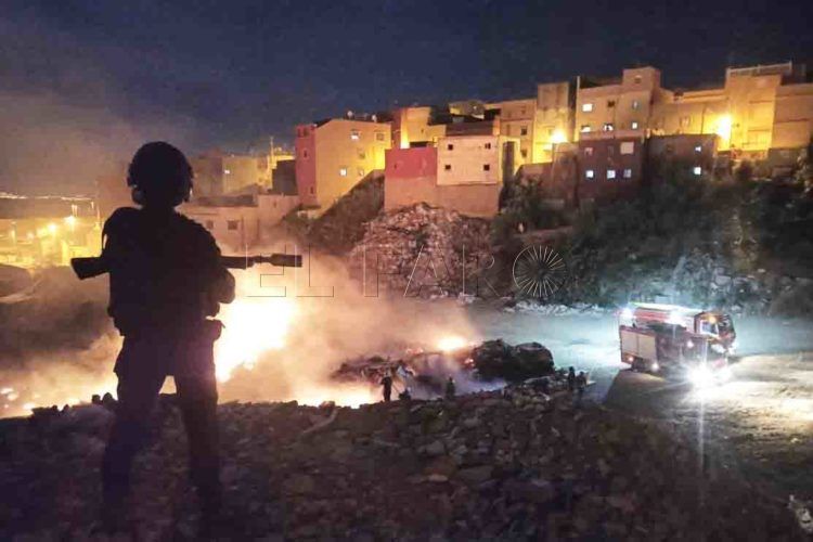incendio-chatarra-arcos-quebrados-bomberos-5
