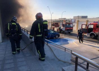 incendio-juan-carlos-i-motos-portal-bomberos-3