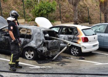 quema-coche-guillermo-molina