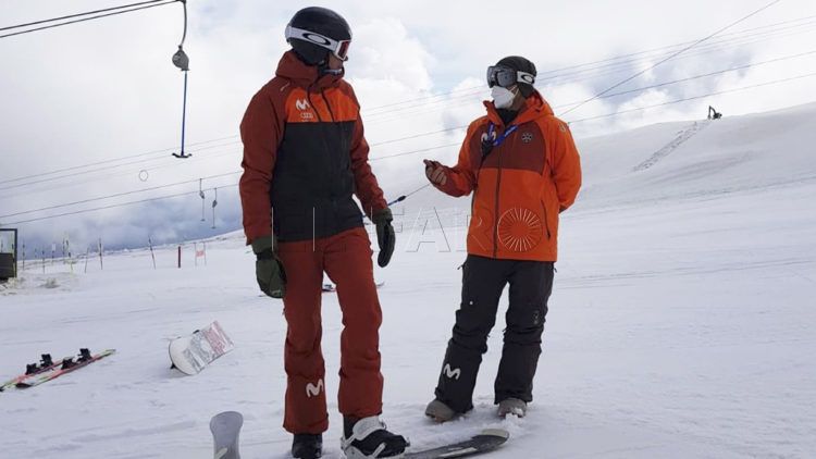 regino-hernandez-snowboard-grupo-c