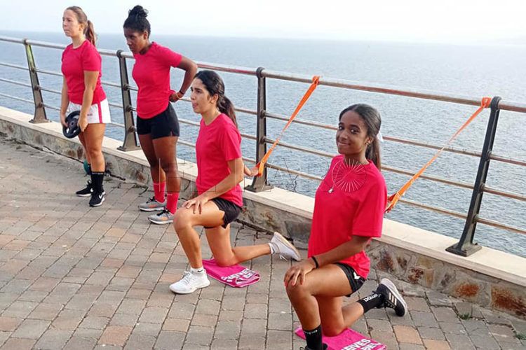 club-balonmano-ramon-cajal-entrenamiento