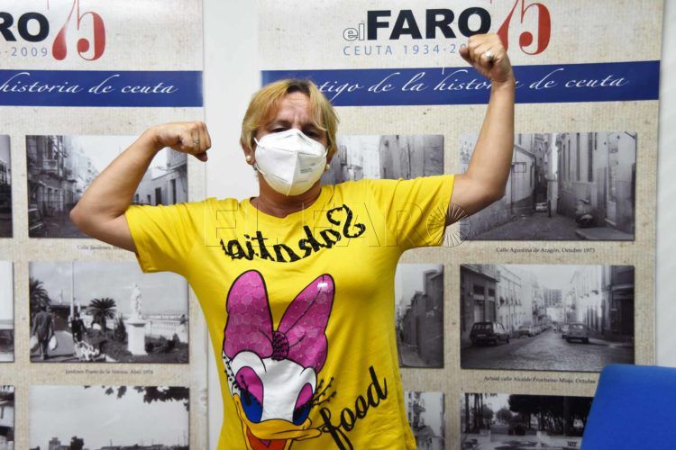 emilia-espinosa-reto-rapar-cabeza