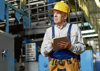 hombre-mayor-trabajador-edadismo