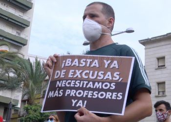 manifestacion-profesores-cupo-covid-10