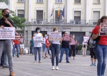manifestacion-profesores-cupo-covid-11