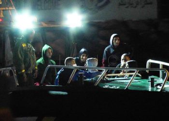 marroquies-patera-guardia-civil-15