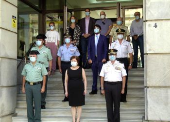 minuto-silencio-delegacion-gobierno-policia-nacional-2