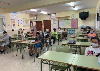 vuelta-cole-coronavirus-mascarillas-temperatura-9