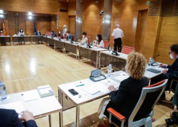 yolanda-melero-senadora-vox-registro-nombres-terrorismo-2