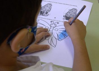 alumno-mascarilla-protocolo-coronavirus