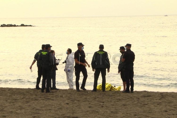 cadaver-playa-ribera