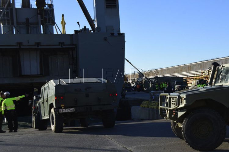 carros-militares-comgeceu-puerto-barco