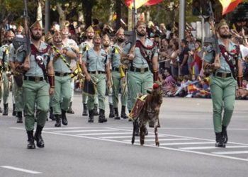 desfile-legion-fiesta-nacional-3
