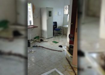 destrozos-puesto-guardia-civil-155-inmigrantes