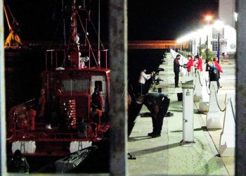 inmigrantes-muelle-españa-segunda-patera-6