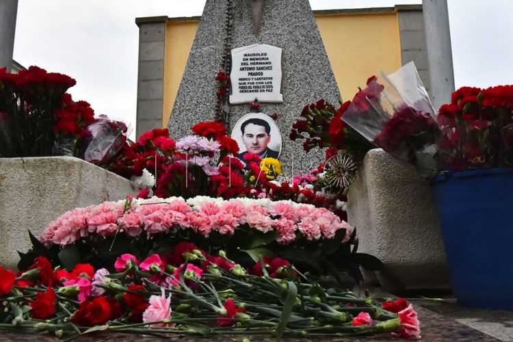 tumba-sanchez-prados-cementerio