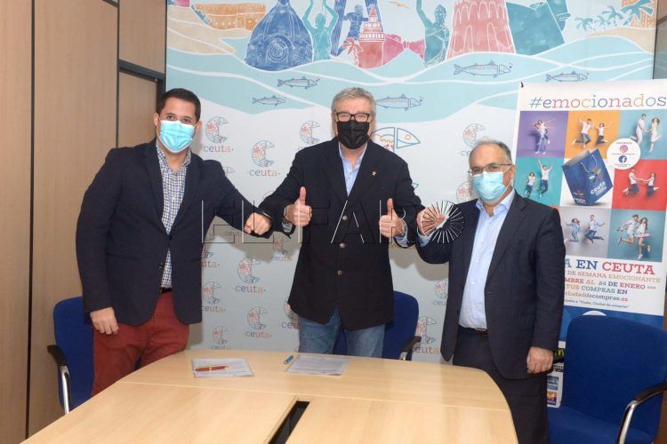 alejandro-ramirez-alberto-gaitan-centro-comercila-abierto