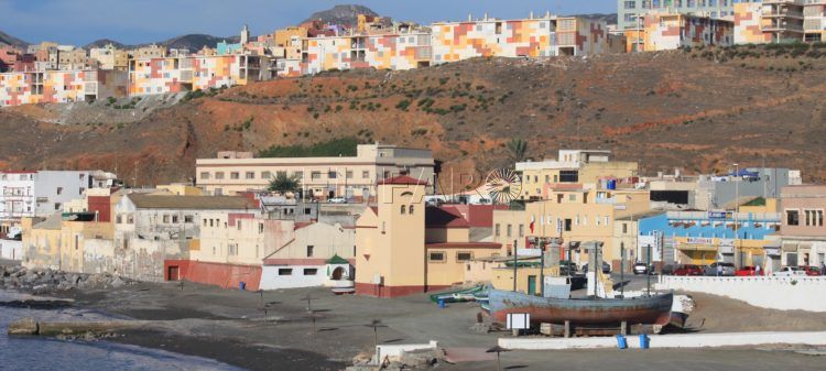 casas-mar-carretera-frontera