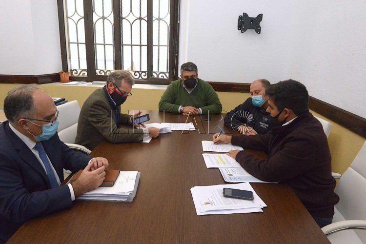 firma-autobuses-contrato