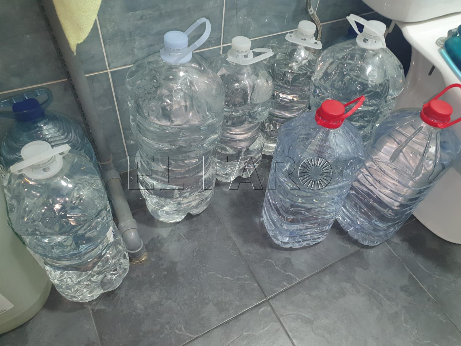 garrafas-agua-bermudo-soriano