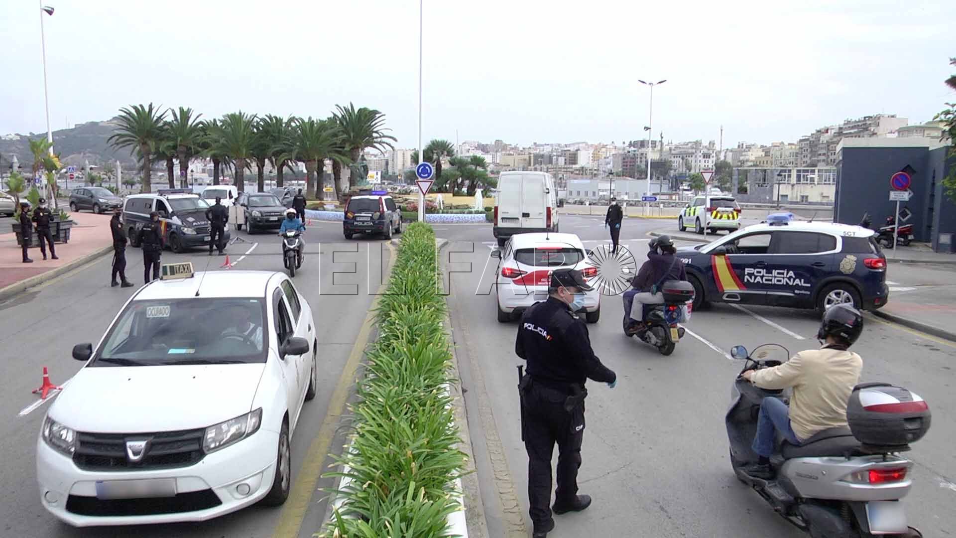 policia-nacional-24-horas-control-embarque-puerto-5