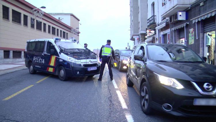 policia-nacional-24-horas-controles-2