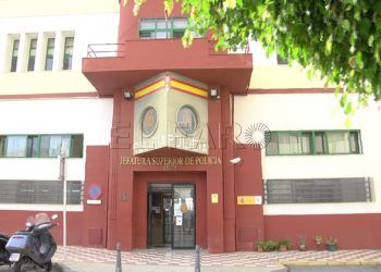 entrega-policia-joven-buscado-muerte-vecino-zurron