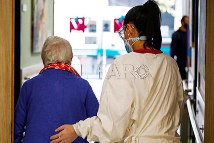 sanitario-ayuda-mayor