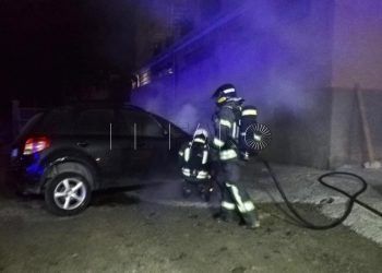 vehiculo-coche-bomberos-varela-valiño