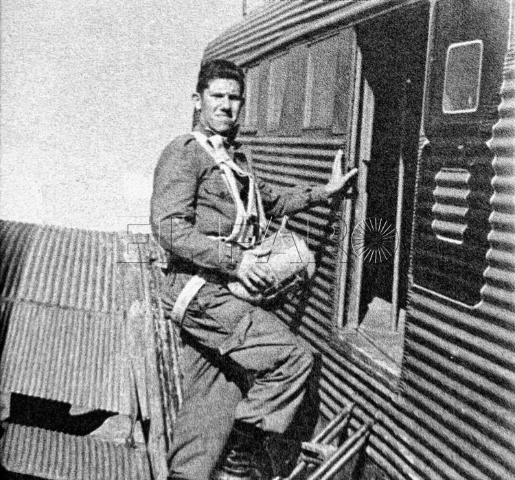 cabo-escuadron-zapadores-paracaidistas-primer-salto-guerra-2