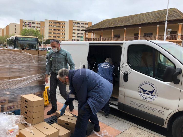mercadona-entrega-productos-banco-alimentos-1