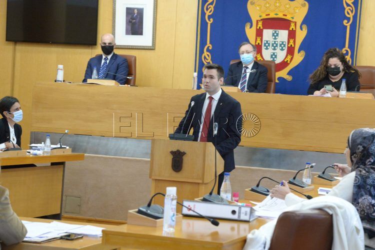 verdejo-mesa-asamblea-chandiramani-pleno