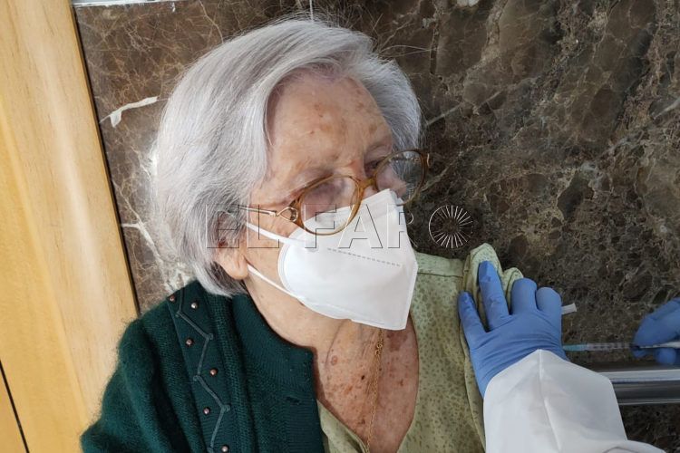 segunda-dosis-vacunacion-residencia-nuestra-señora-africa-2