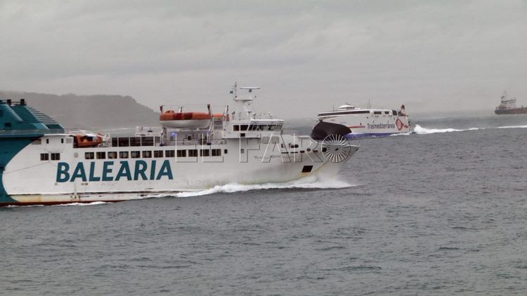 temporal-barco-balearia-passio-per-formentera-2